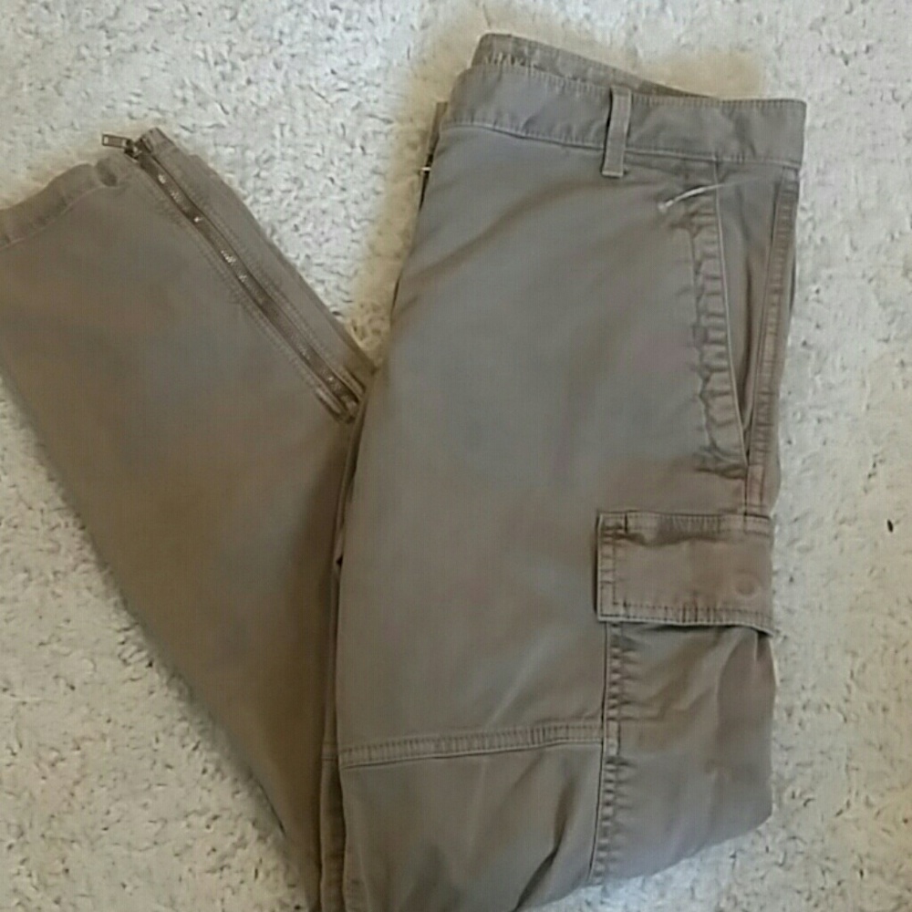 Gap  khakis  pants - Picture 5 of 5